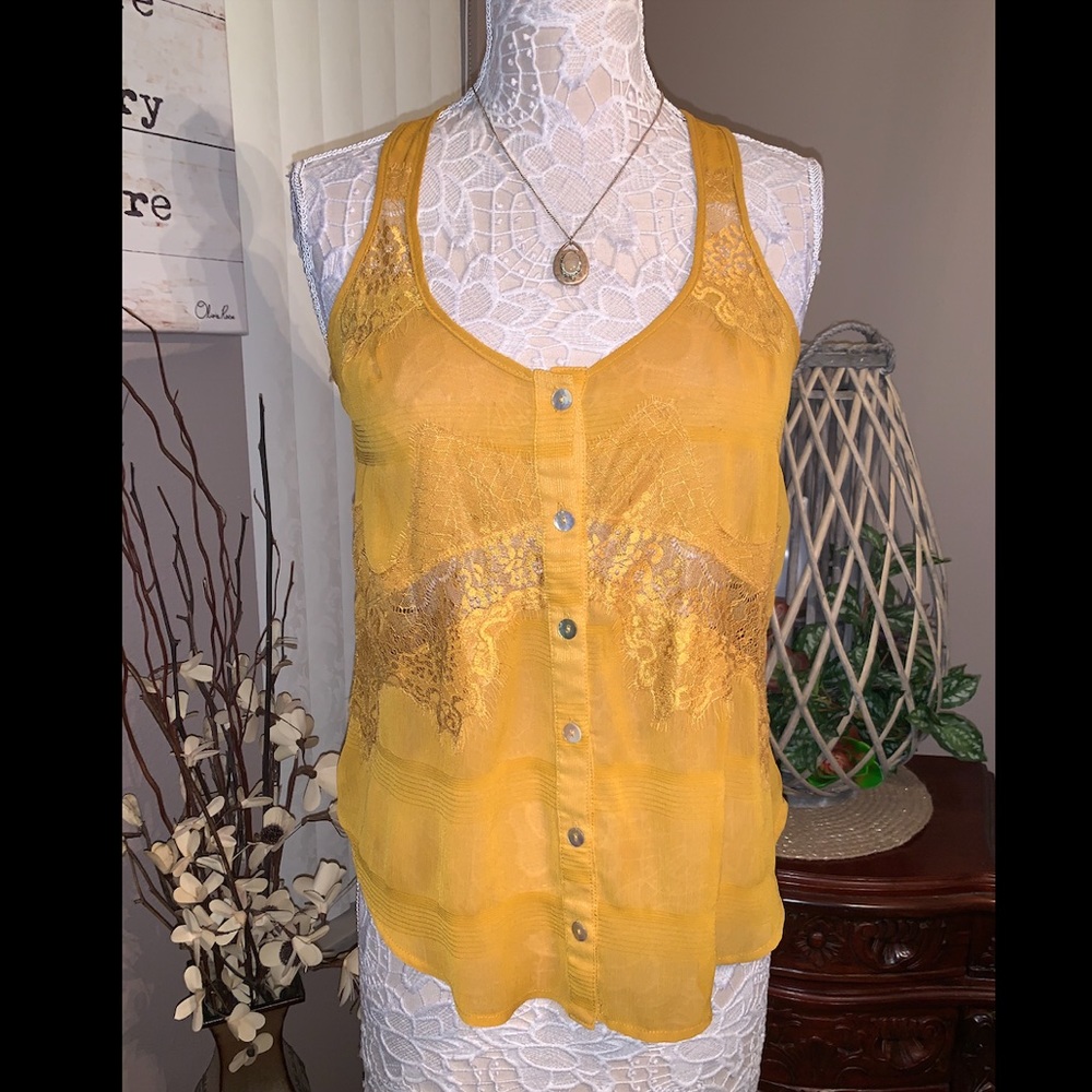 Delicate Racerback Lace Top - Picture 8 of 9